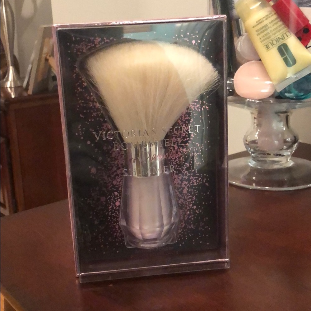 Victoria’s Secret Bombshell Pink Diamonds Shimmer